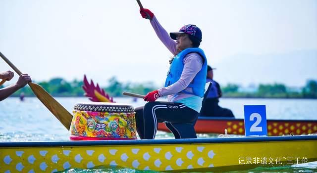 千年龙舟魂今朝再燃！衢江上演速度与激情的视觉盛宴
