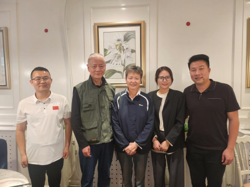 陈金镇：进京拜访革命后代 学习红色精神