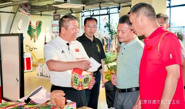 潜山市领导实地考察露营之家 推动文旅产业高质量发展