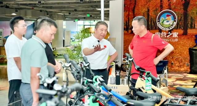 潜山市领导实地考察露营之家 推动文旅产业高质量发展