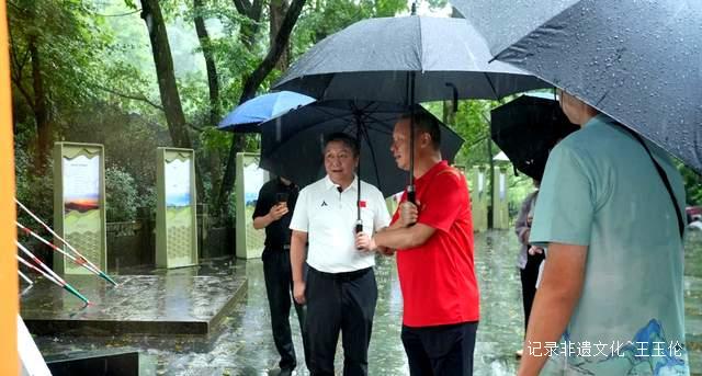 潜山市领导实地考察露营之家 推动文旅产业高质量发展