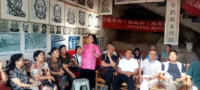 铭记抗战历史：贵州各界参观杜宁美术馆侧记