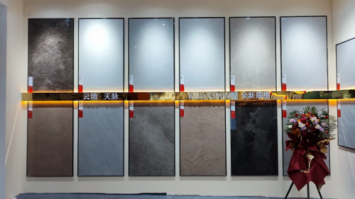 2025赞皇高邑陶瓷博览交易会盛大开幕，展会火爆现场高清大图直击