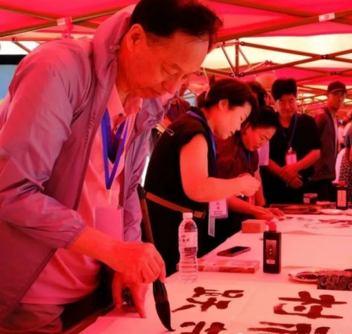 黑龙江肇东市作家协会“龙江之夏”文学周活动精彩纷呈