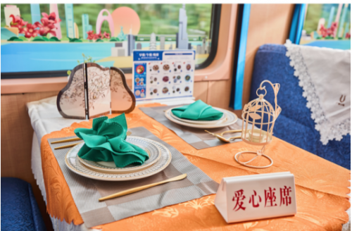 列车“宝藏盒饭”，15元起！