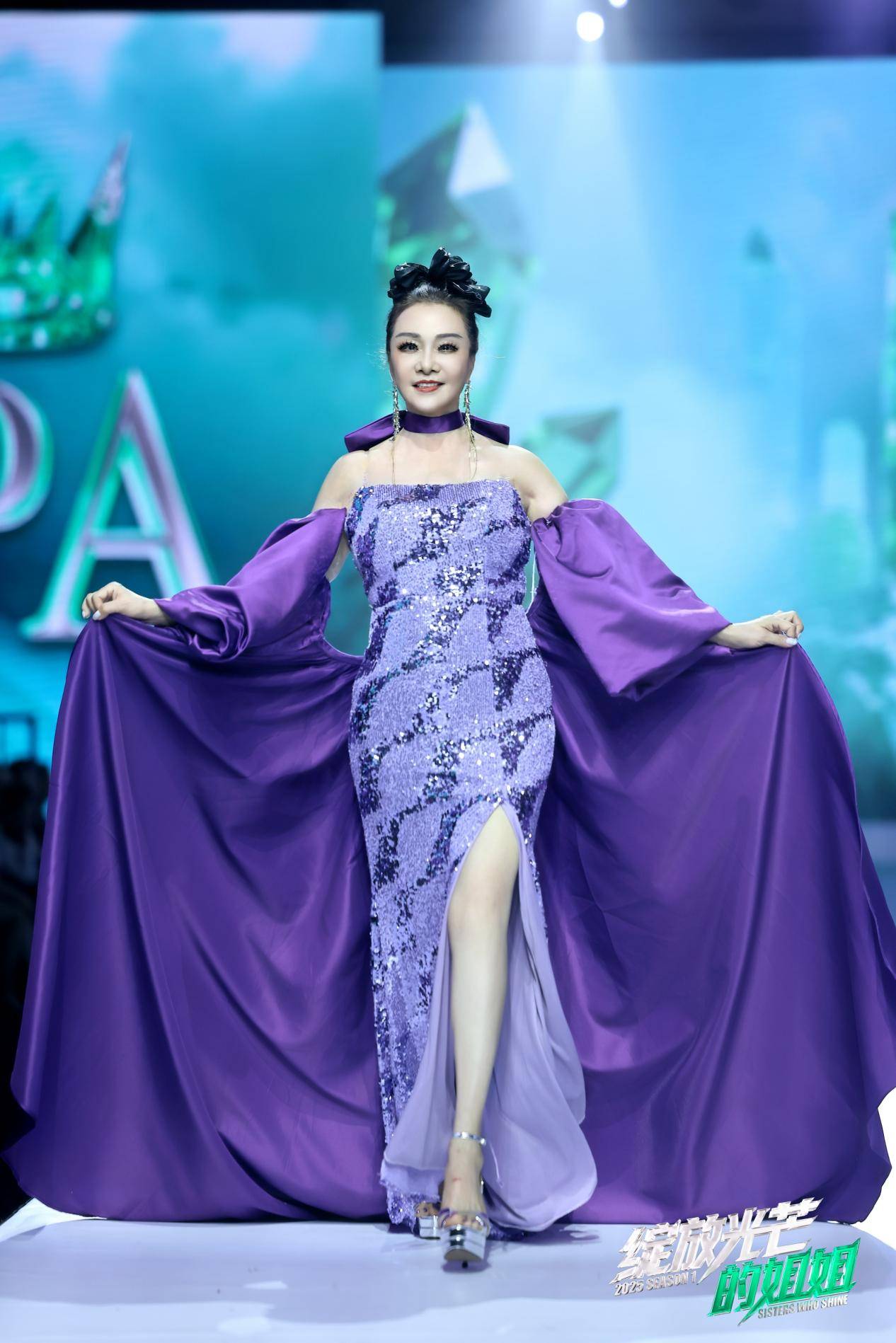 恭喜徐莉鸿！斩获“2025 第一季绽放光芒的姐姐”年度影响力人气总冠军