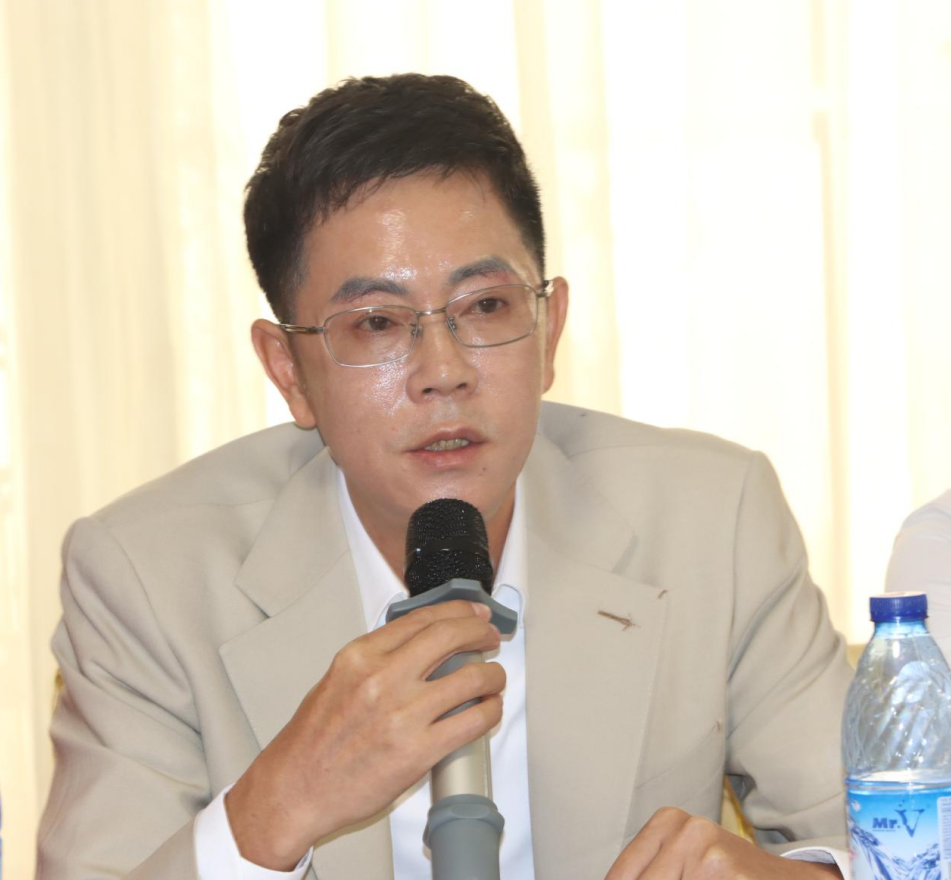 中国驻拉各斯总领馆与西非暨尼日利亚中国和统会成功举办“纪念台湾光复80周年暨学习党的二十届四中全会精神”座谈会