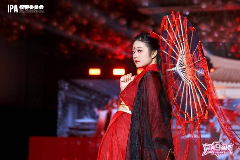 城市星推官 黄新茹 第九季完美童模高光载入史册 下一站更闪耀