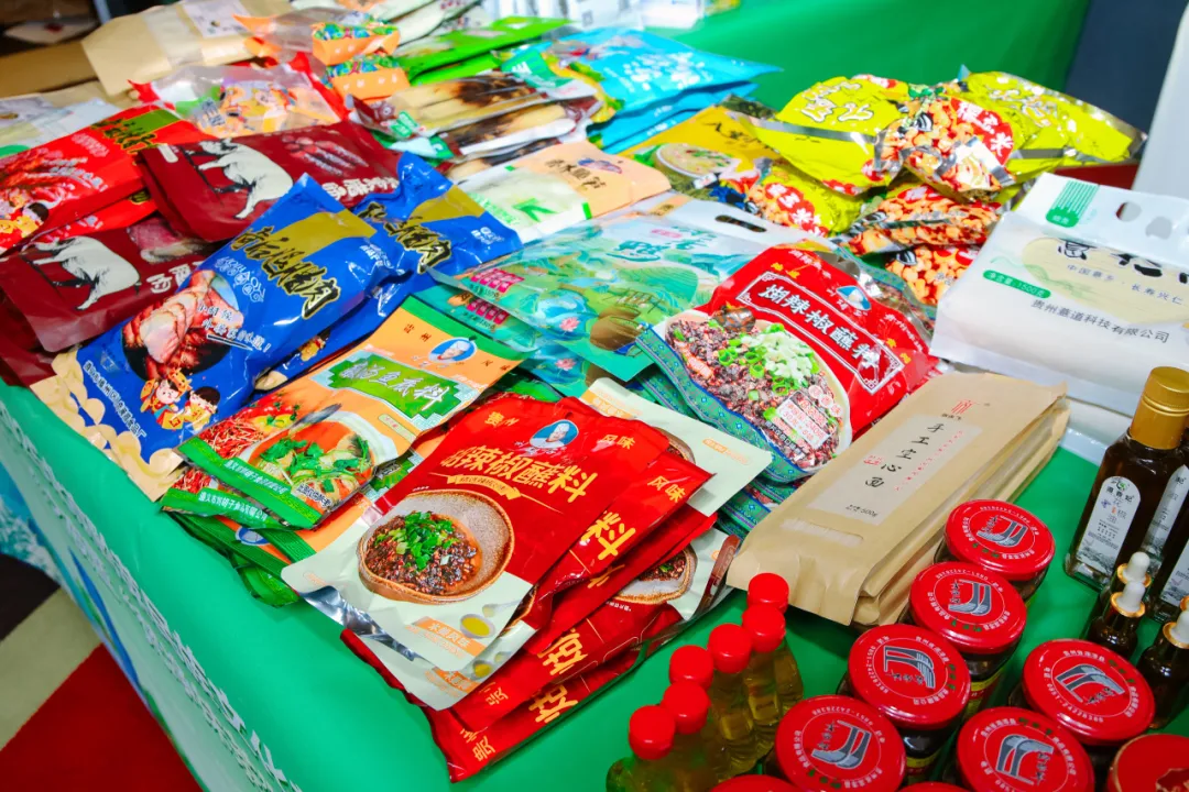 “健康中国·生态黔菜”:2025北京黔菜民族文化美食荟——梵净山珍之夜暨‘梵净抹茶’北京宣传推介活动圆满举办