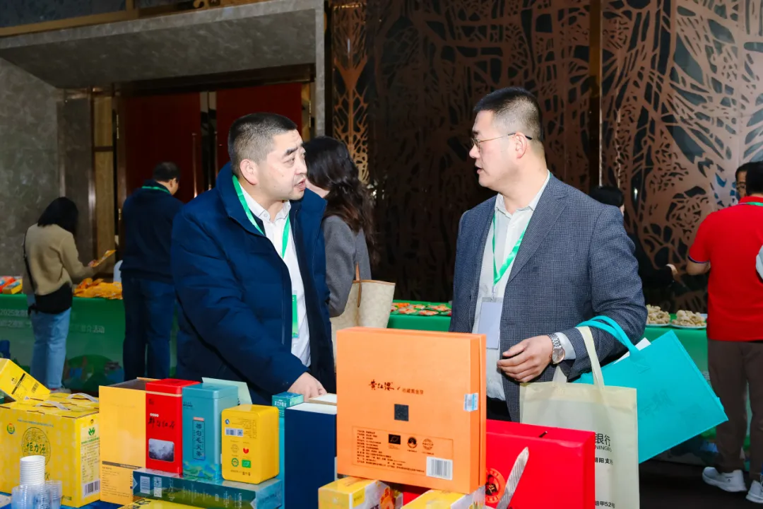 “健康中国·生态黔菜”:2025北京黔菜民族文化美食荟——梵净山珍之夜暨‘梵净抹茶’北京宣传推介活动圆满举办