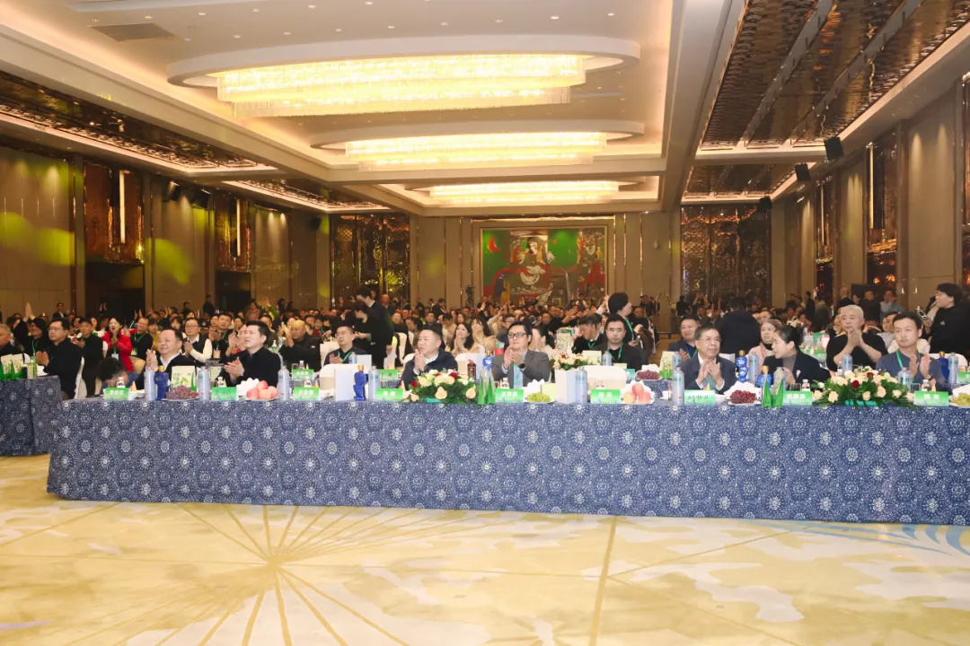 “健康中国·生态黔菜”:2025北京黔菜民族文化美食荟——梵净山珍之夜暨‘梵净抹茶’北京宣传推介活动圆满举办