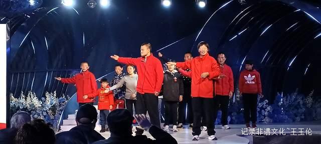 从梦启航到与爱同行:吕昕烛十七年公益路上的坚守与感动