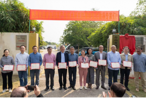 访广东台山冠联农业公司总经理邝冠荣 :树上的燕窝 一个农民的十年生态长征