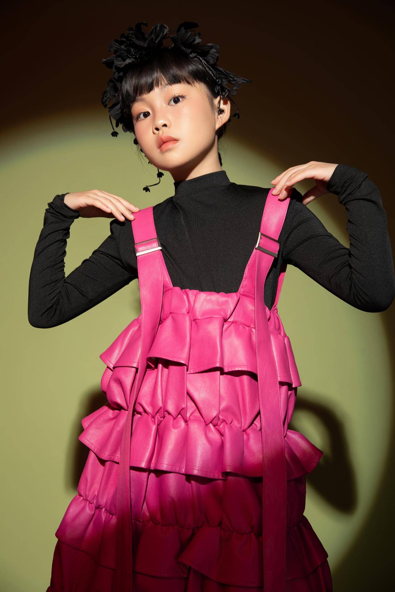 逐光少女陶镁雅闪耀出征!2026 第十一届 IPA 少儿模特明星盛典 再添活力新星