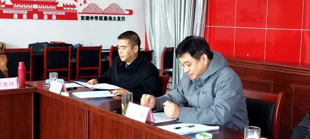 汇聚社会力量 共绘乡村新景   ——“助力乡村振兴 共建和美社区”爱心座谈会暨送温暖活动在龙马新社区成功举行