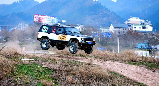 第二届“山地会英雄·乡村F1（永志达杯）”场地越野户外技能比拼活动在贵阳花溪孟关乡圆满收官