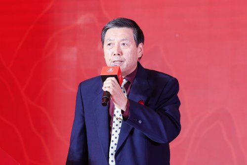 千心共燃灸火 卓威健康峰会书写科技传承新章