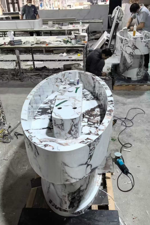 佛山冠睿热弯岩板厂家包材料.包热弯.全国包施工