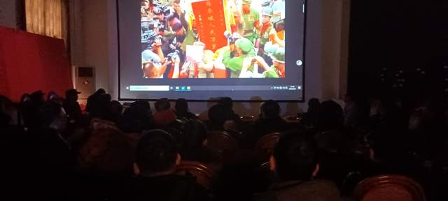 凝香重彩两山魂：一场用丹青与热泪浇铸的致敬