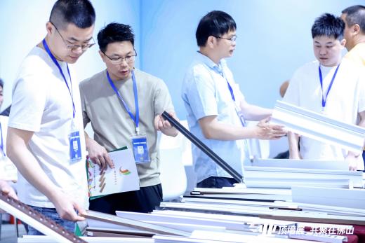 2026佛山顶墙展盛大启幕 擘画产业升级新蓝图