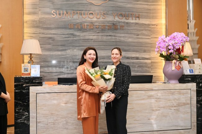 法国LPG 11代机珠海首发，全球CEO访臻尚驻颜共启“智美双生”新篇章