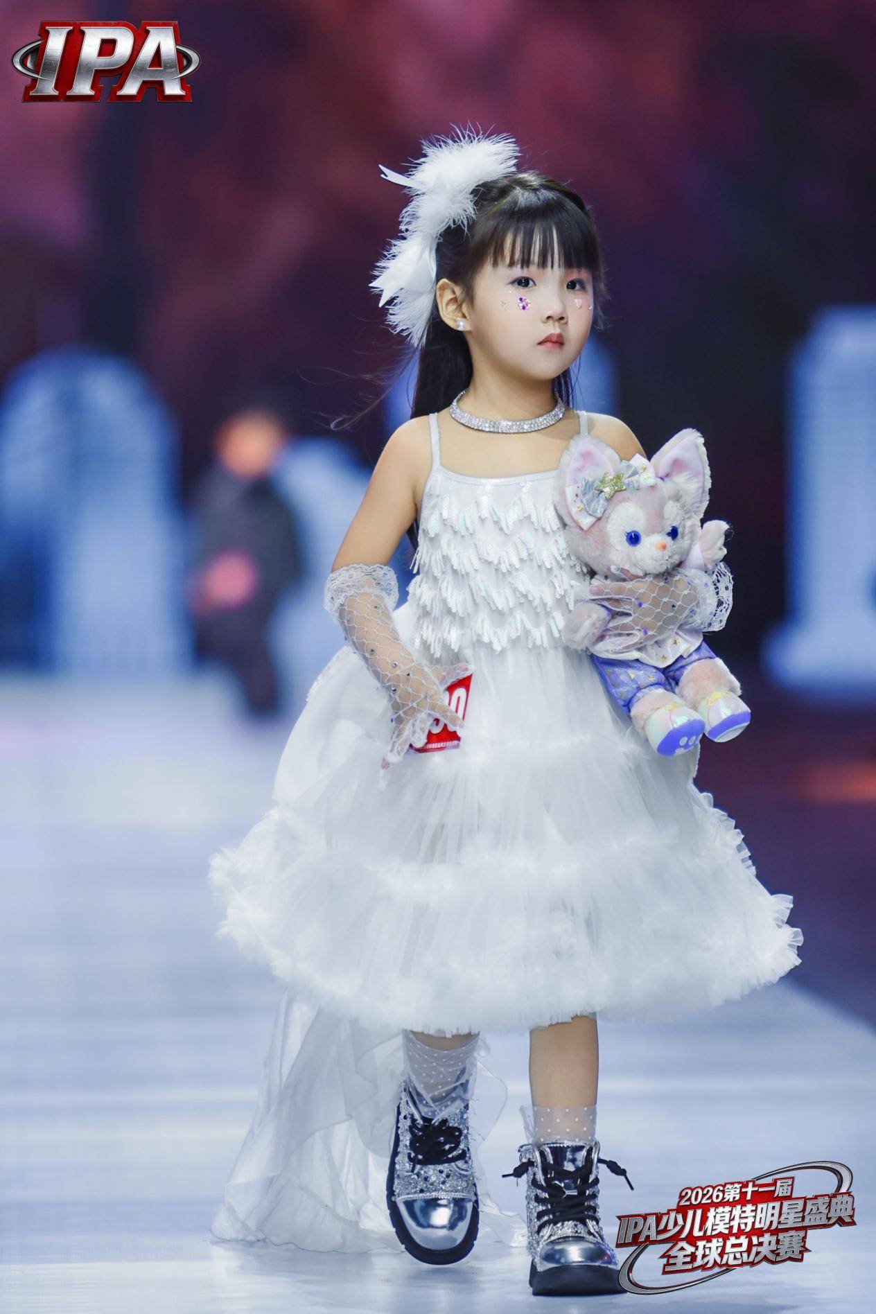 超高人气，魅力无限！恭喜蒋诺一美问鼎第十一届 IPA 少儿模特明星盛典全球人气时尚冠军