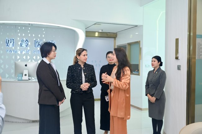 法国LPG 11代机珠海首发，全球CEO访臻尚驻颜共启“智美双生”新篇章