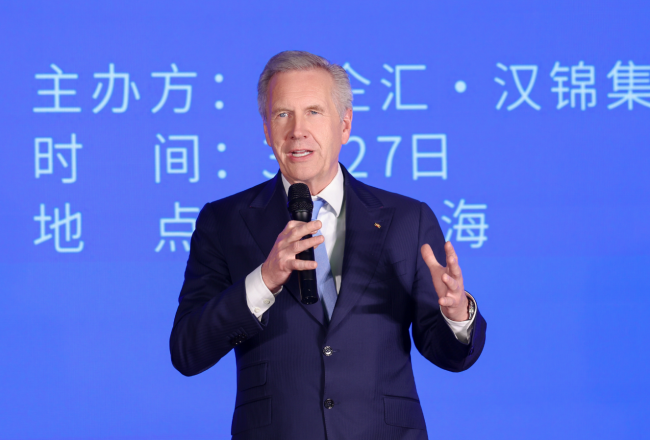 文国红主席在上海会见德国第十任总统武尔夫