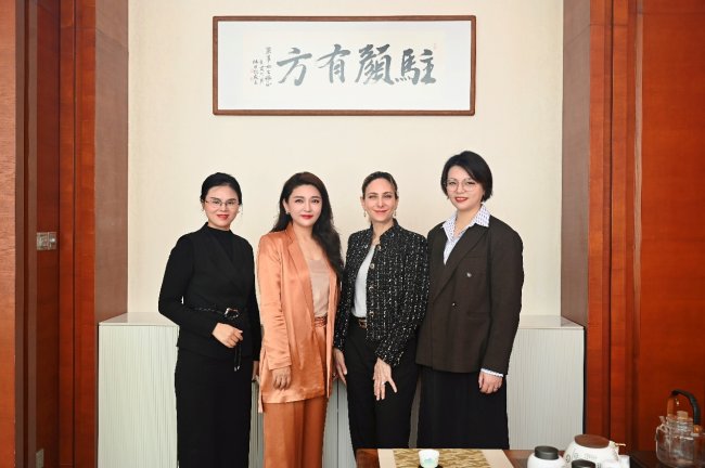 法国LPG 11代机珠海首发，全球CEO访臻尚驻颜共启“智美双生”新篇章