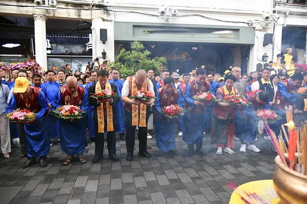 两岸同胞共祭妈祖诞辰1066周年 海南《海口天后祀奉》非遗盛典举行