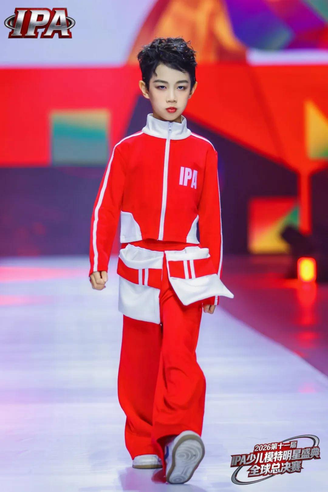 满载荣光！明星守护官刘启可 第十一届IPA少儿模特明星盛典高光全回顾