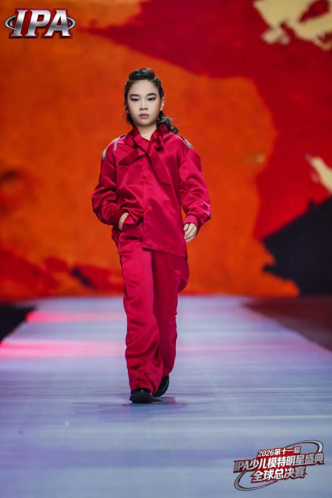 满载荣光！贺年荣耀官梁沐阳 第十一届IPA少儿模特明星盛典高光全回顾