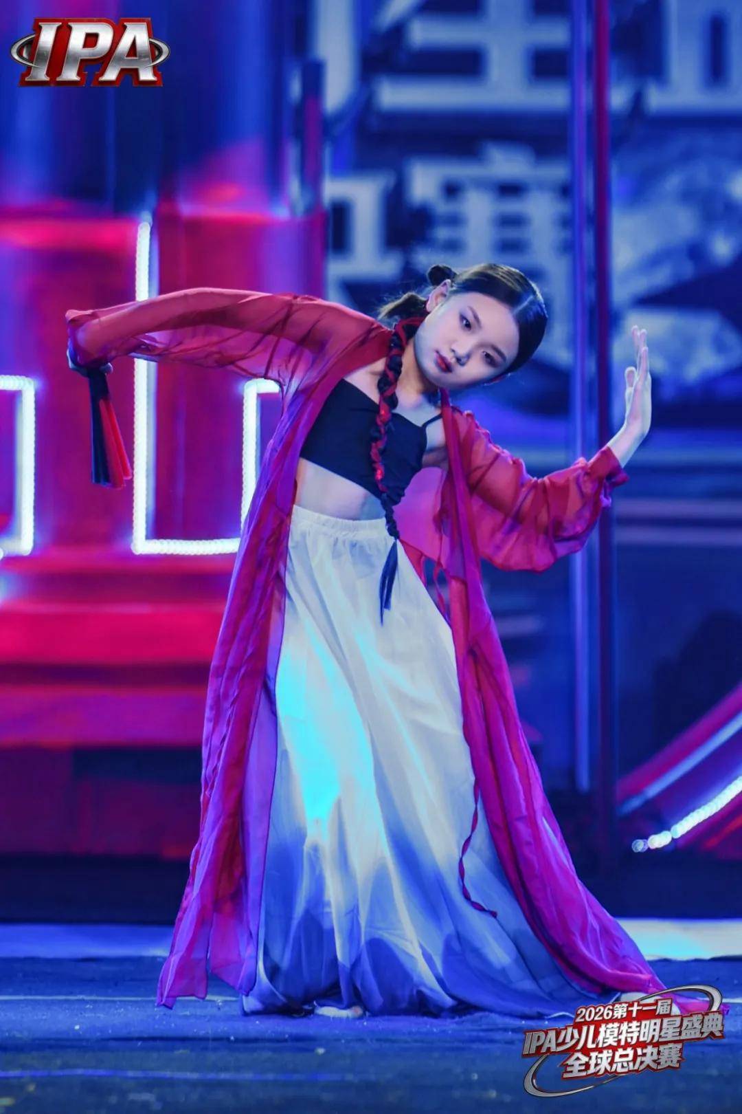 满载荣光！贺年荣耀官霏儿 第十一届IPA少儿模特明星盛典高光全回顾