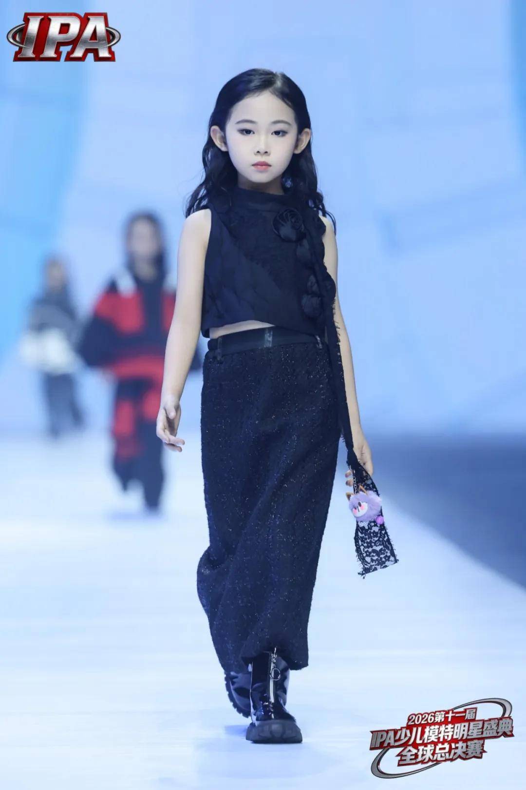 满载荣光！荣耀星推官伍悦铭 第十一届IPA少儿模特明星盛典高光全回顾