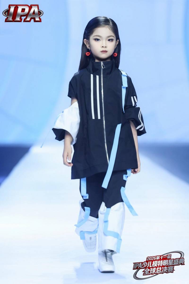 满载荣光！贺年星耀大使伊娃EVA 第十一届 IPA 少儿模特明星盛典高光全回顾