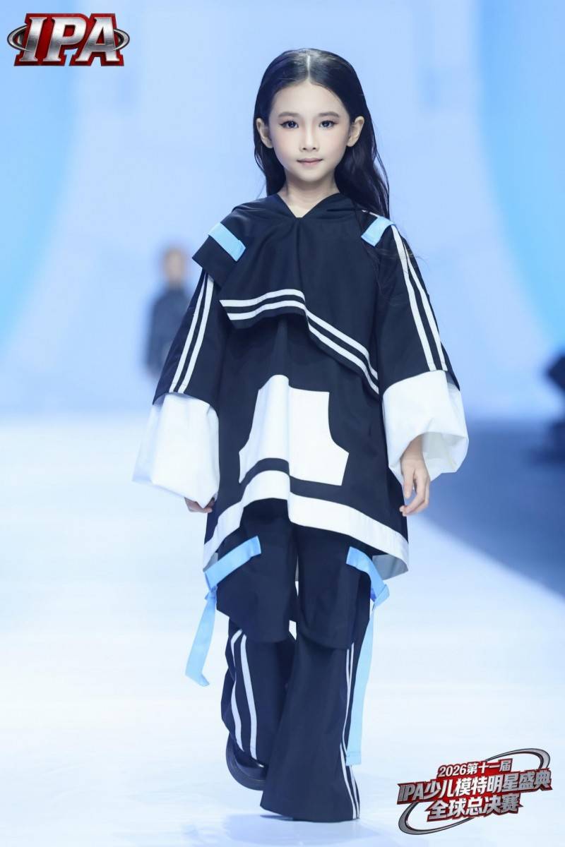 满载荣光！荣耀见证官周颖潼 第十一届 IPA 少儿模特明星盛典高光全回顾
