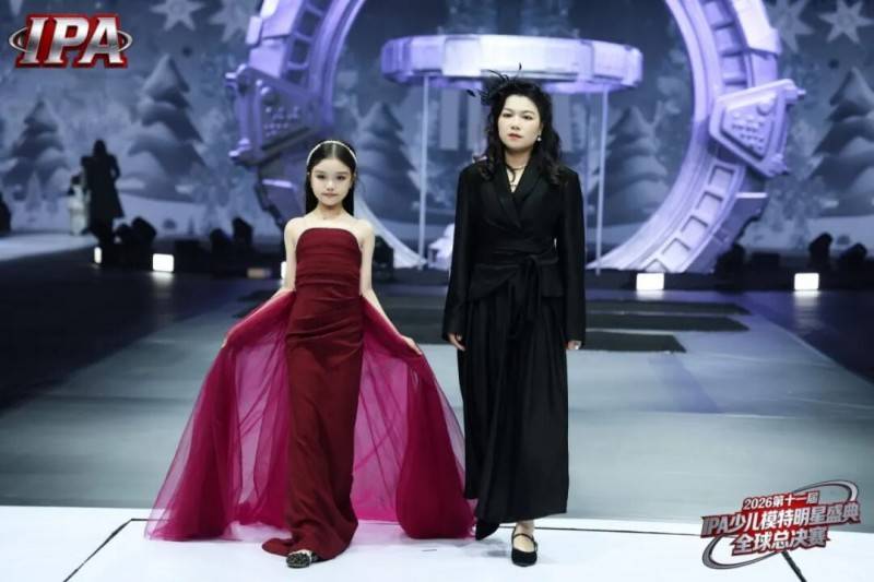 满载荣光！品牌荣耀大使 许灵月 第十一届IPA少儿模特明星盛典高光回顾！