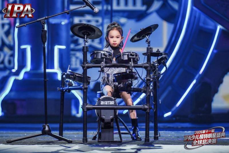 满载荣光！荣耀见证官干清菀 第十一届 IPA 少儿模特明星盛典高光全回顾