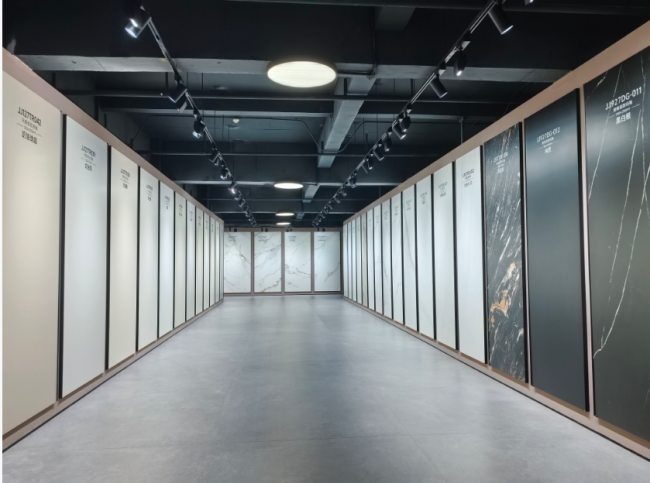 访冯树强：岩板产业再过10年仍有稳定发展空间