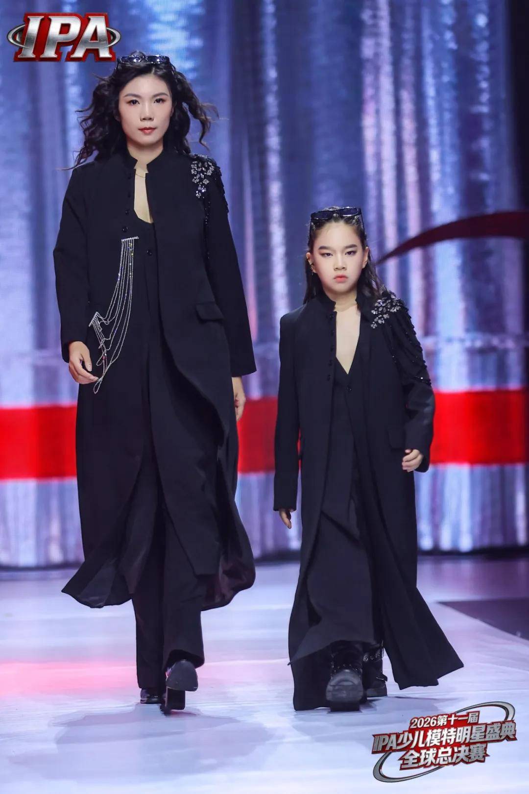 满载荣光！贺年荣耀官梁沐阳 第十一届IPA少儿模特明星盛典高光全回顾
