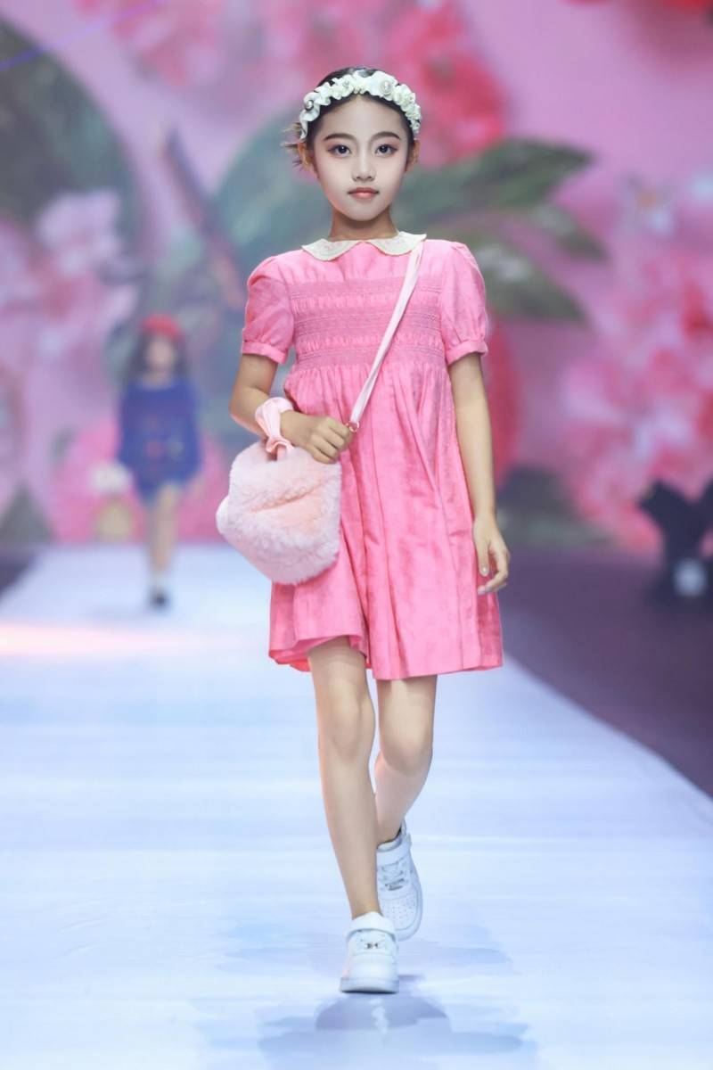 满载荣光！贺年星耀大使邵悦涵 第十一届 IPA 少儿模特明星盛典高光全回顾