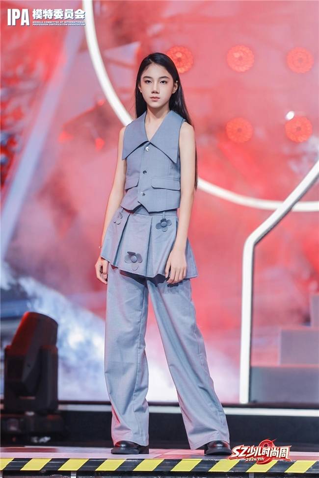 璀璨夺目！IPA签约艺人汪美希 第九季SZ少儿时尚周高光回顾