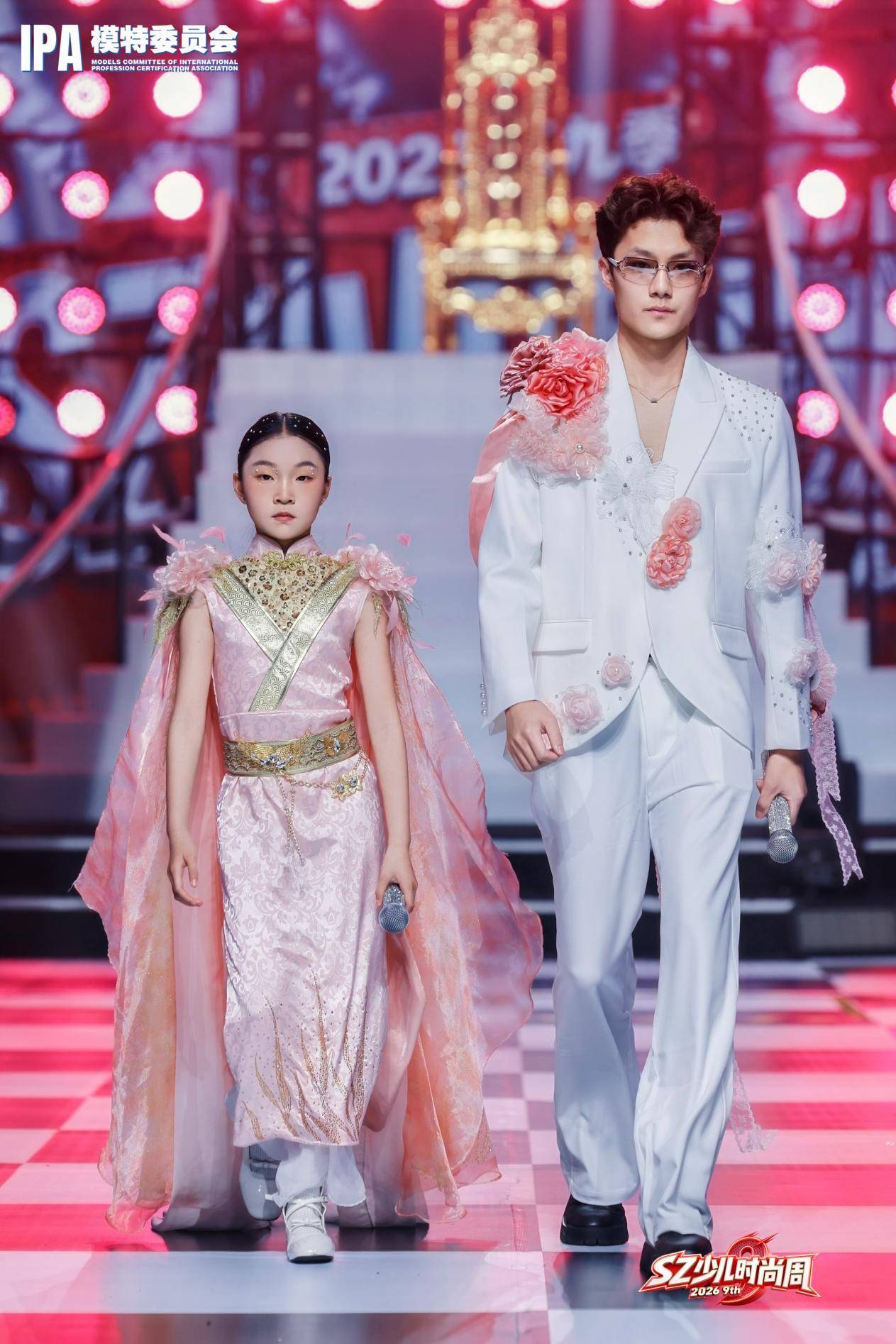 璀璨夺目！梦想见证官李佳玲 第九季SZ少儿时尚周高光回顾