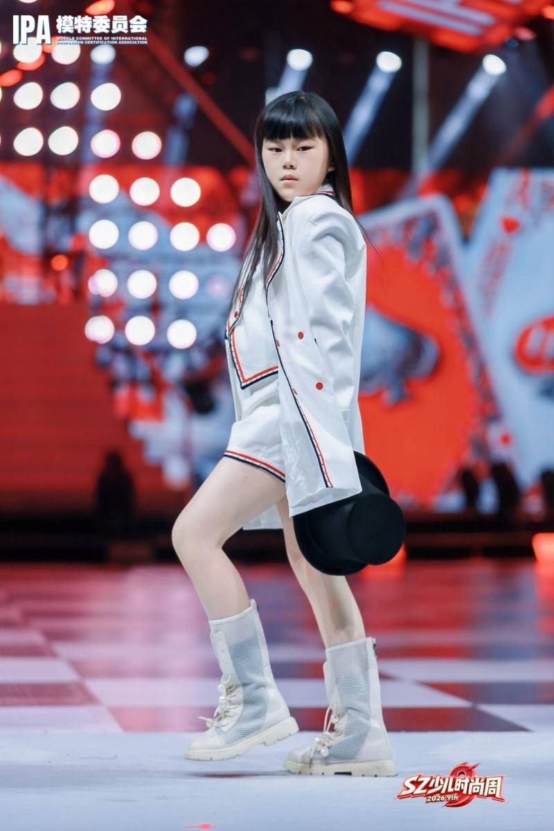 璀璨夺目！代言人马瑗 第九季SZ少儿时尚周高光回顾