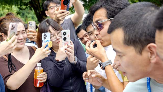 车轮丈量黔山秀水 公益守护梵天净土