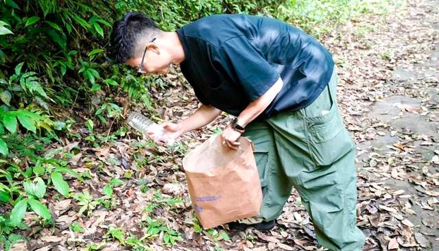 车轮丈量黔山秀水 公益守护梵天净土