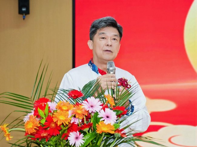 仙草落衢州 本草启新程 仙草传世落子衢州 全产业链布局助推灵芝产业高质量发展