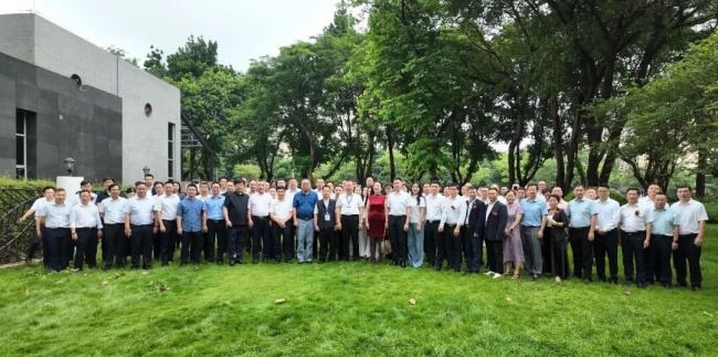 广东省湖北商会 20 周年庆典暨 “库姆巴特之夜” 发布会圆满举行