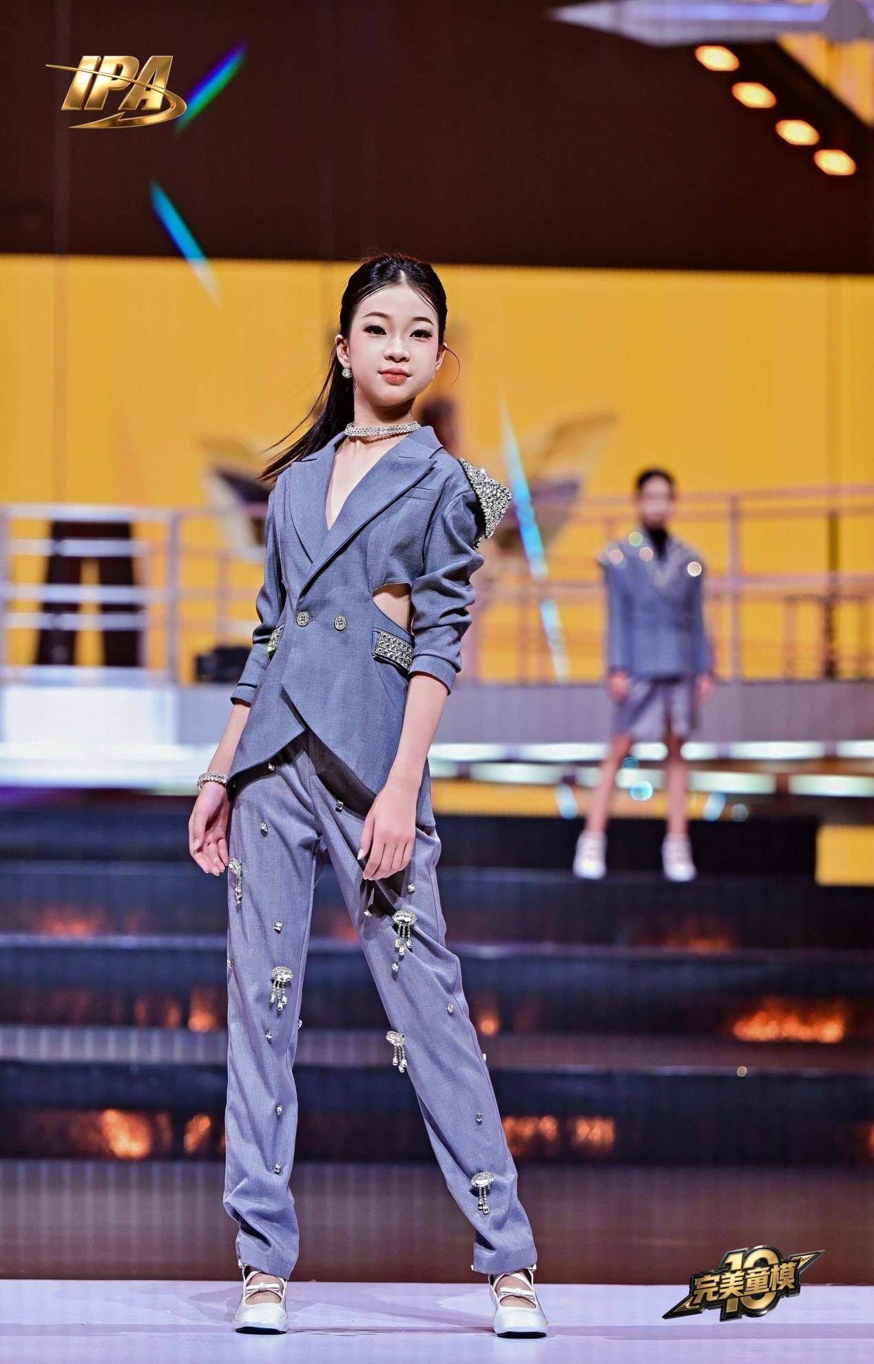 全网出圈！第十季完美童模 形象大使曹芷凝高光回顾！