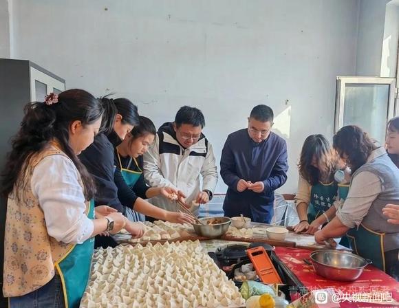 金晖润桑榆 志愿暖重阳!